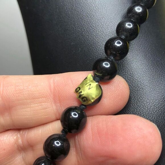 1655 Vintage onyx hand knotted made in Hong Kong 28" - Picture 3 of 3